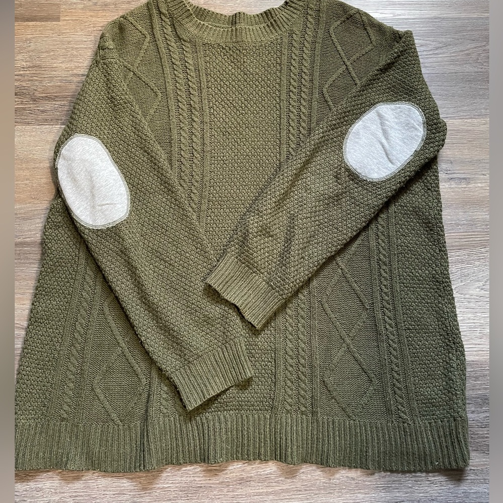 Oversized BDG sweater